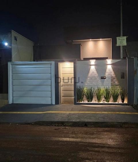 Casa de 3 quartos - Setor Perim